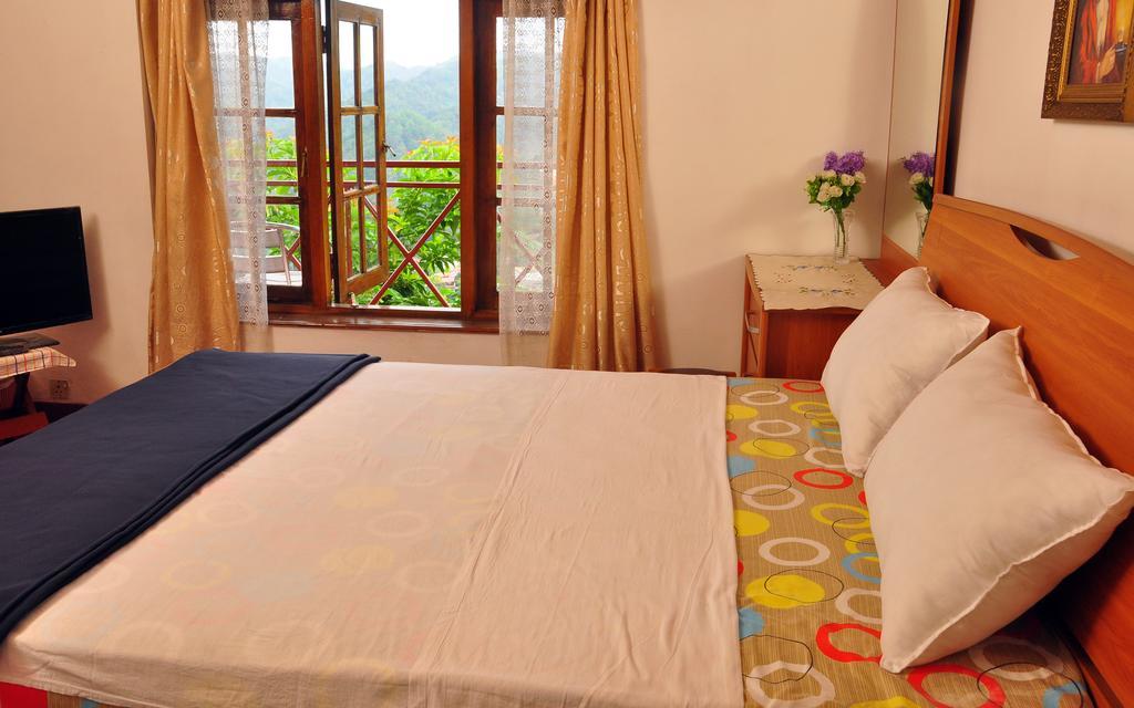 Primrose Inn Kandy Exterior photo