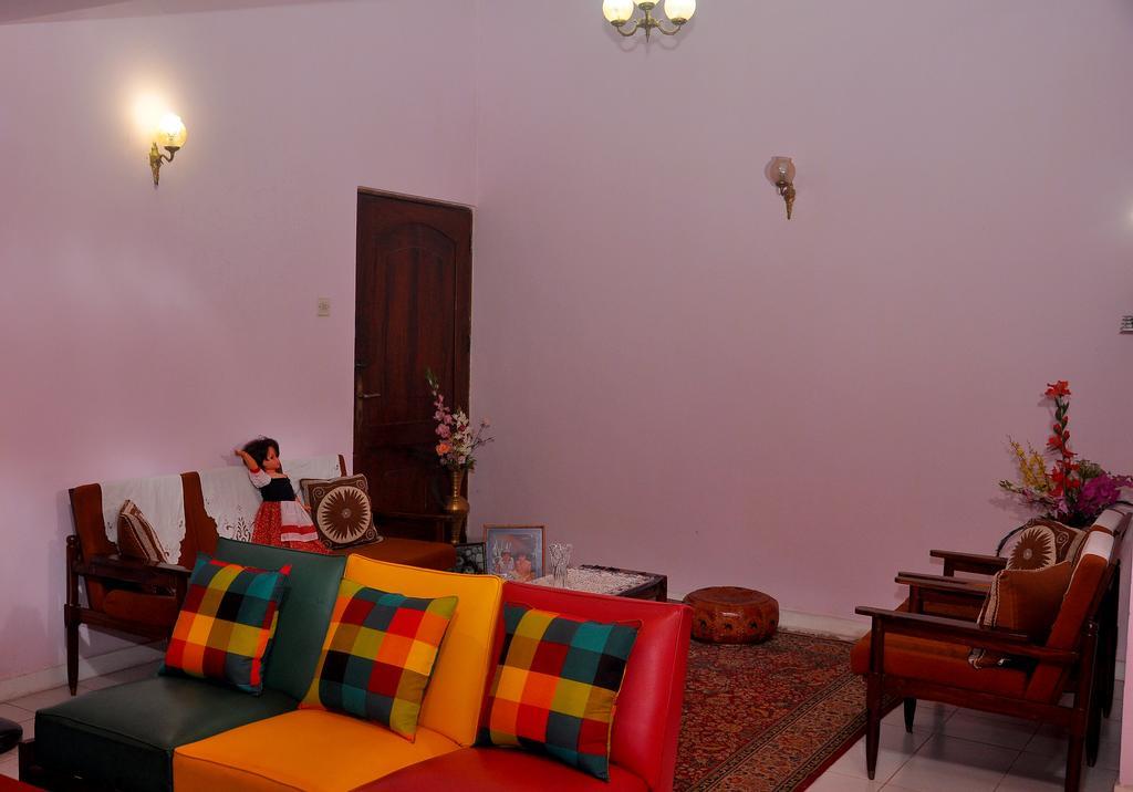 Primrose Inn Kandy Exterior photo